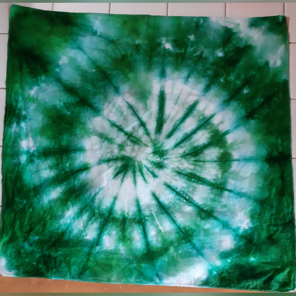Green Spiral tie dye cotton bandana.